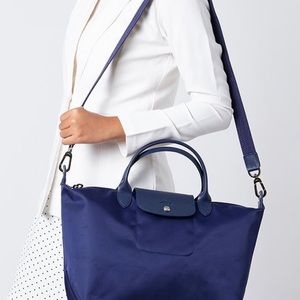 Longchamp Le Pliage Néo Medium Handbag with Strap